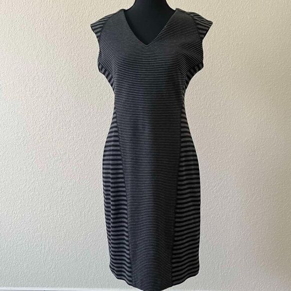 Calvin Klein Grey Striped Midi Cap Sleeve Dress Size 12 - Picture 1 of 8